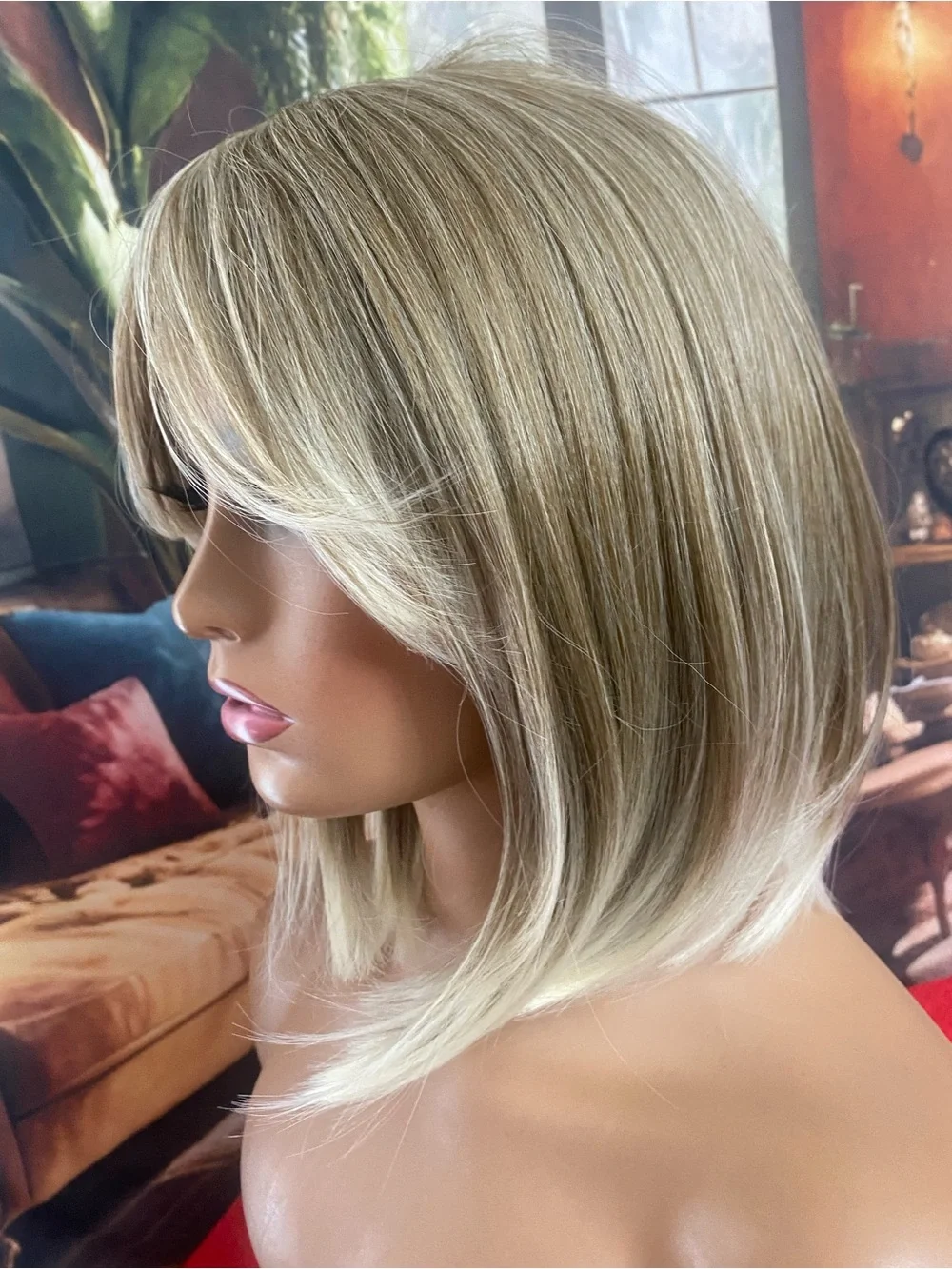 Blonde Layered Bob Wig with Side-Swept Bangs